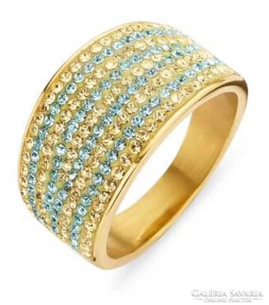 Aquamarine gemstone ring, you can safely put it next to gold. It is also recommended for everyday use.