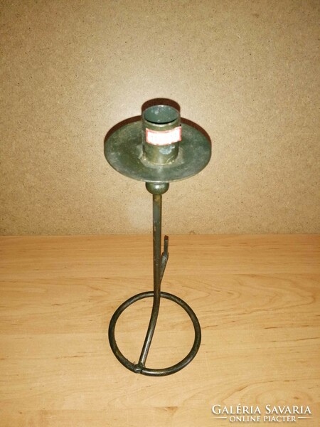 Metal art deco candle holder 27 cm (square)
