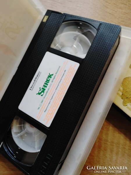 Shrek vhs movie cassette