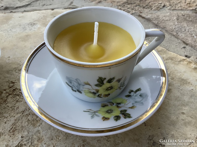Hollóháza porcelain scented candle with mocha cup and base in a pair with a yellow rose pattern