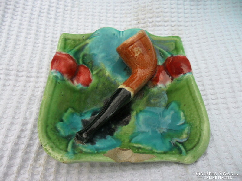 Antique family cimeres Zsolnay ashtray or bowl with pipe