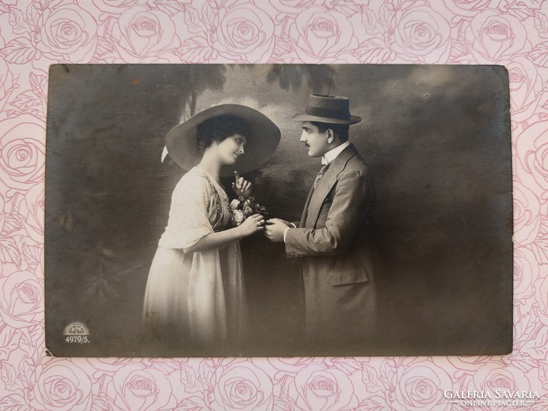 Old postcard 1913 romantic couple photo postcard