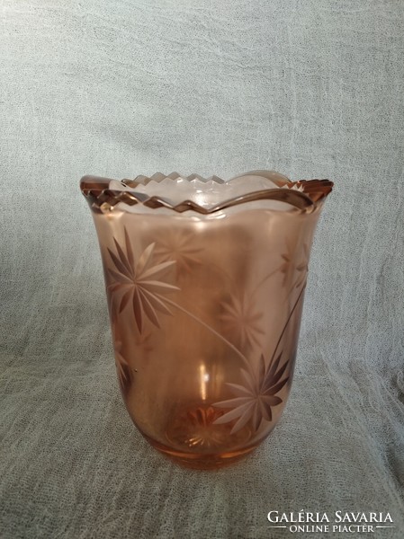 Antique etched glass vase {ü17}