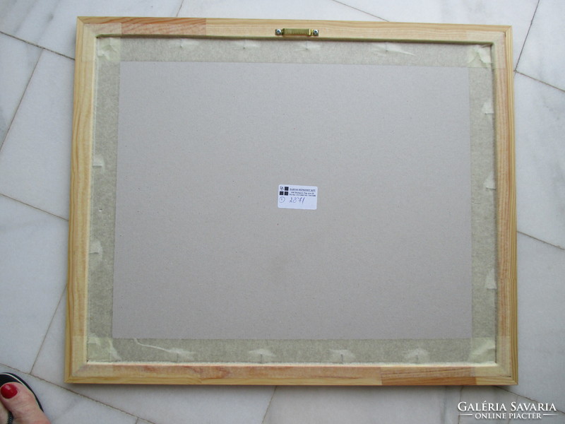Large wooden photo frames with a bamboo effect are in new, structurally stable condition