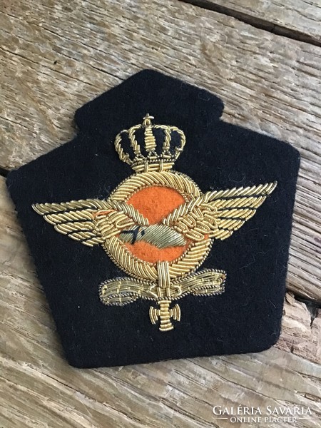 Vintage Royal Dutch Air Force Embroidered Uniform Cap Badge