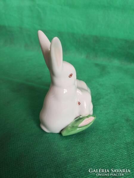 Herend porcelain bunnies, pair of bunnies, eating corn (rabbit)
