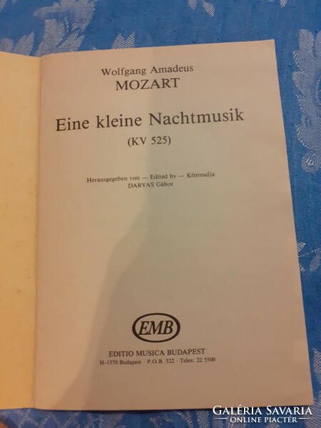 Mozart: Eine kleine Nachtmusik Egy kis éji zene kotta EMB Study Scores Z. 40021
