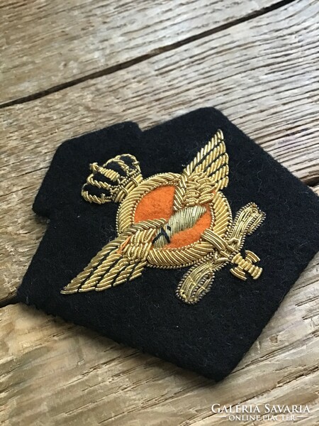 Vintage Royal Dutch Air Force Embroidered Uniform Cap Badge