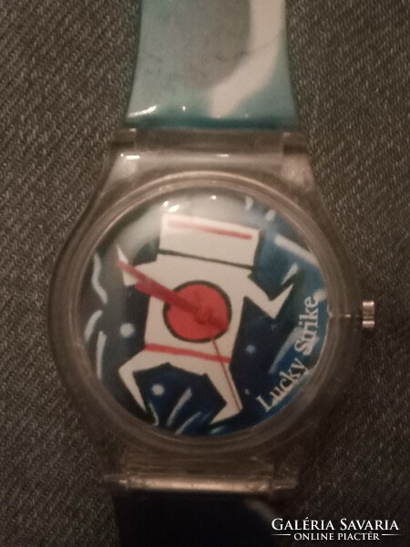 Rare retro lucky strike advertising watch