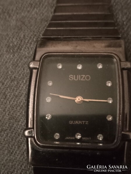 Vintage suizo women's watch in good condition