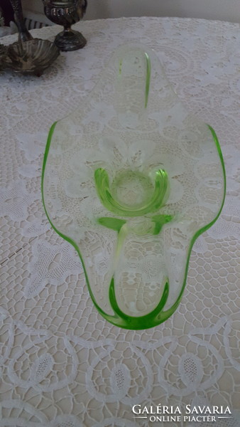 Gyönyörű,vastag zöld üveg asztalközép,kínáló 47 cm.