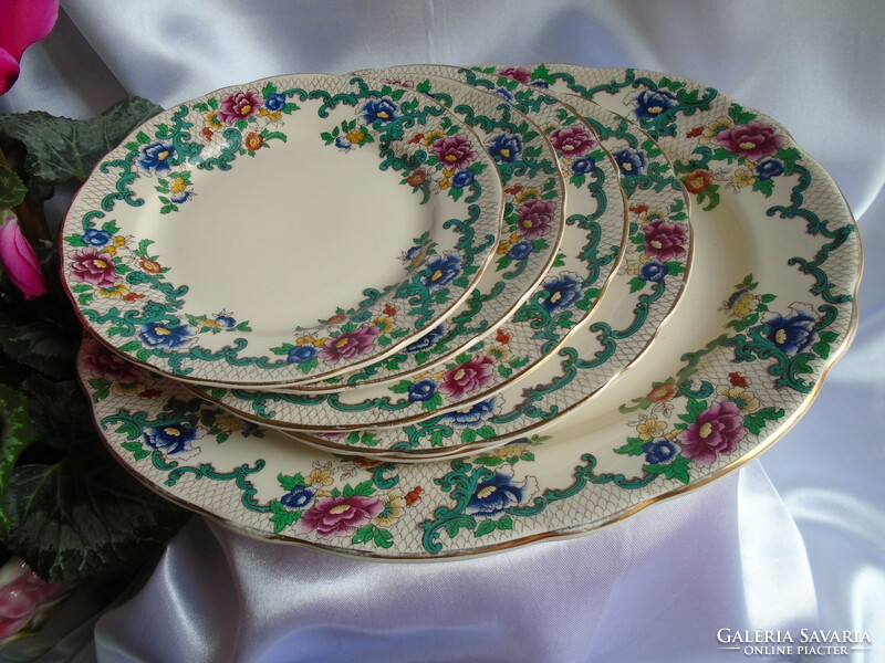 Angol antik  Royal Cauldon  "Victoria"  2 db. süteményes tányér.