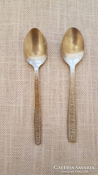 Stainless steel tea spoon with convex pattern