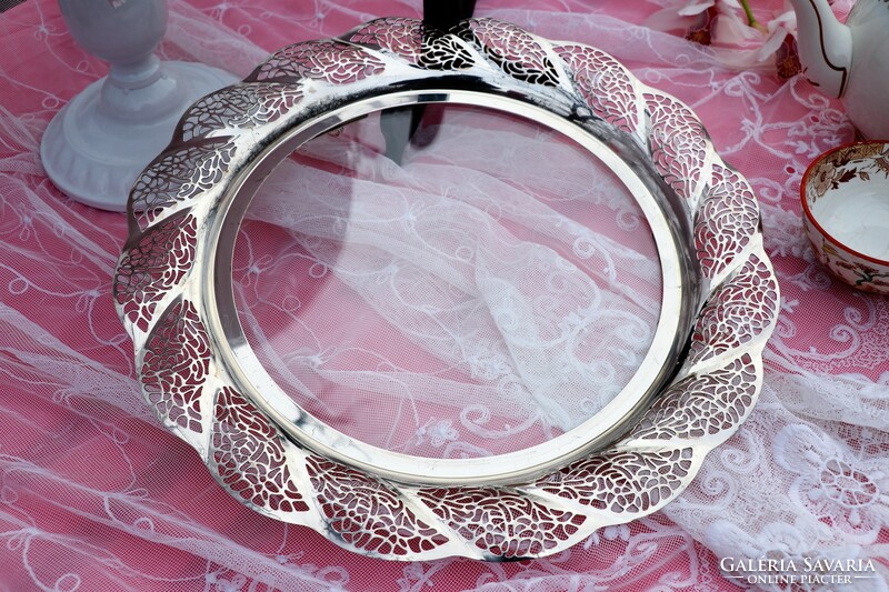 Silver-plated tray with glass insert