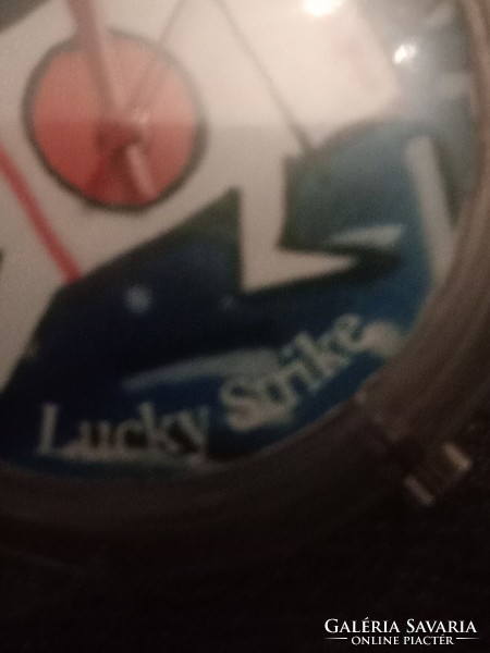 Rare retro lucky strike advertising watch