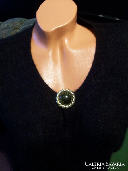 Nice black angora women's casual knit top size 12 with nice brooch