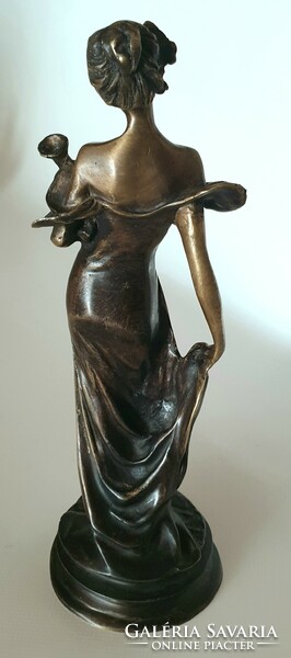 Art Nouveau female statue, patinated bronze/spiaster