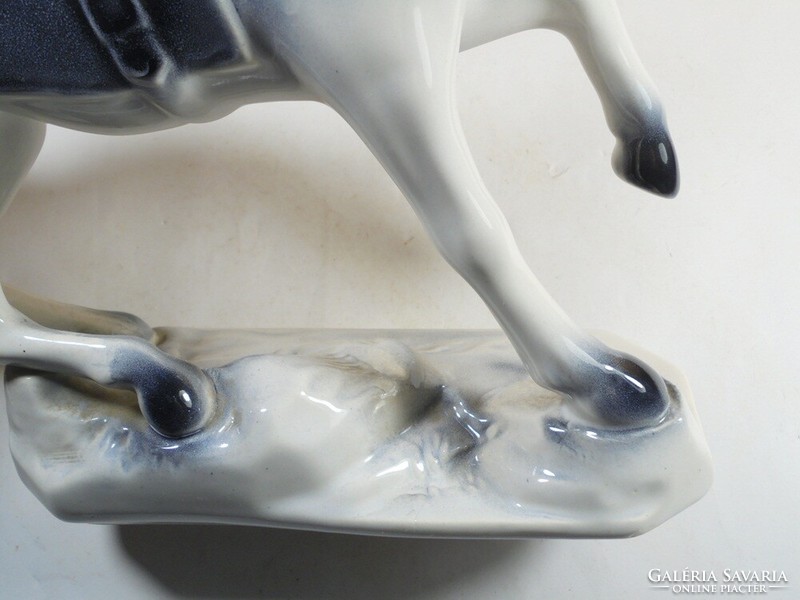 Retro old hand painted ceramic nipp horse pony statue figurine