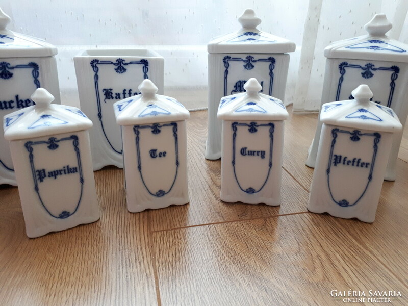 Spice holder set with blue pattern