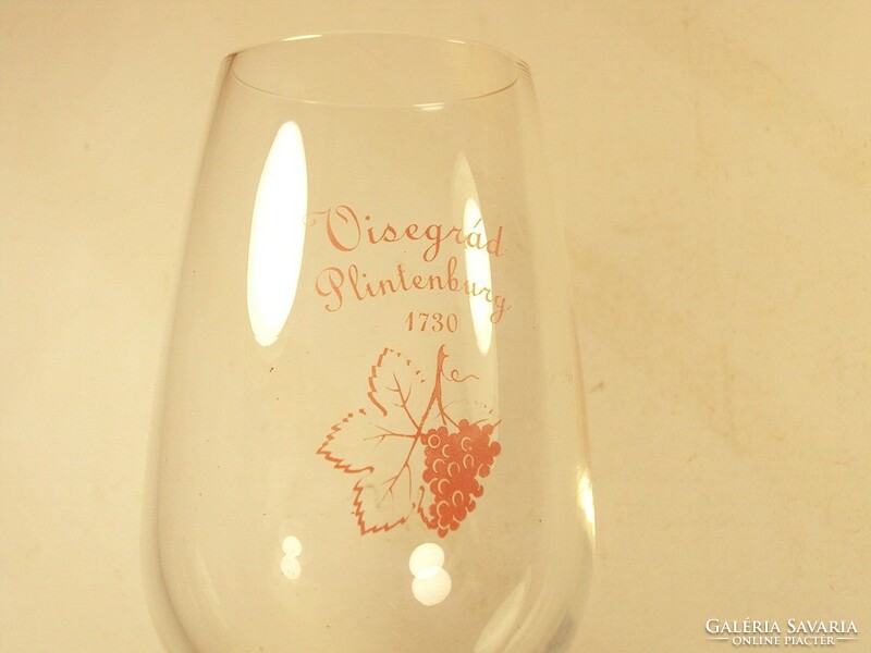 Retro glass wine glass with grape pattern Visegrád Plintenburg 1730