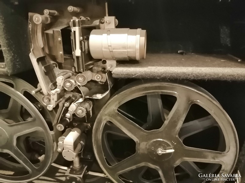 Antik mozi filmvetítőgép, 1920as évek, gyönyörű, ritka és hatalmas.