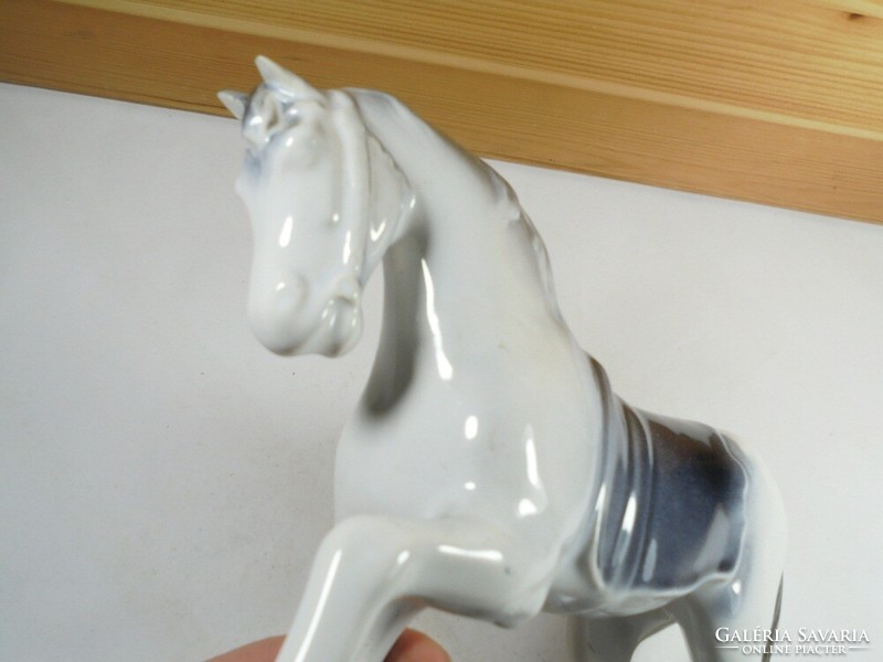 Retro old hand painted ceramic nipp horse pony statue figurine