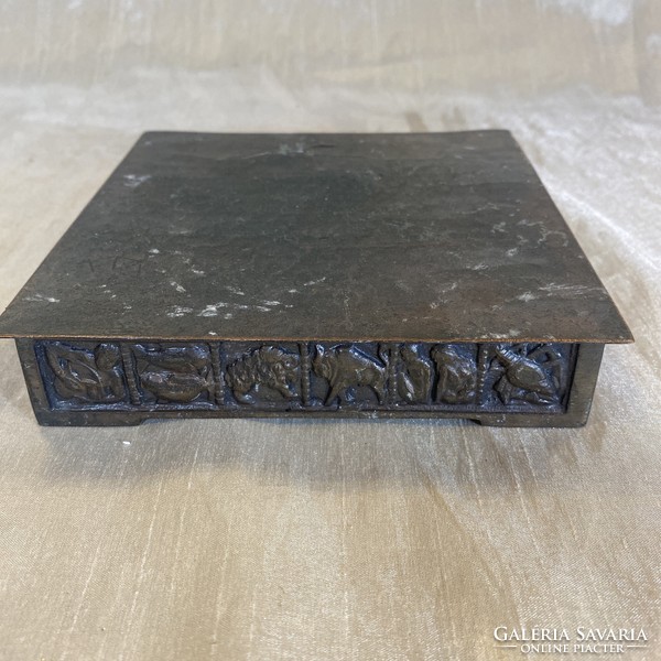 Applied art bronze gift box with Chinese horoscope decoration on the side
