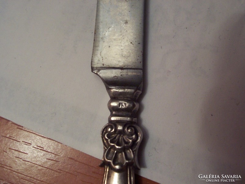 Csodás díszes 4 db kis ezüstnyeles kés eladó