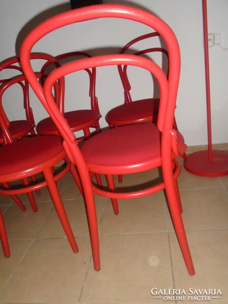 Ton bent wooden chair with built-in cushion desing modern red color 6 pieces in one