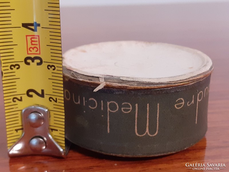 Régi patikai púderes doboz Dr. Egger Budapest gyógyszertári púder