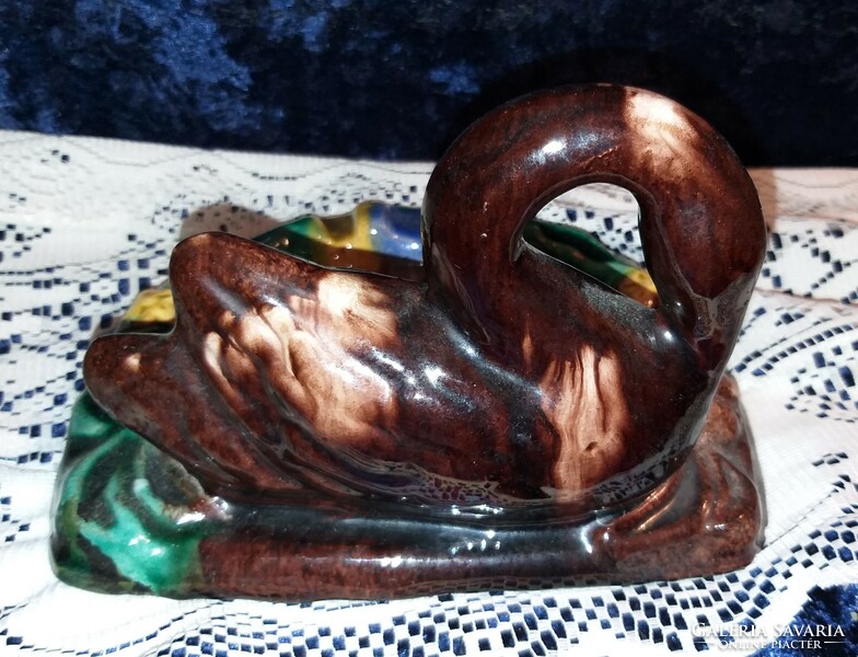 Glazed ceramic swan ashtray