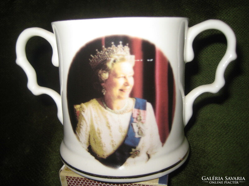 Queen Elizabeth II, two-eared, jubilee cup,