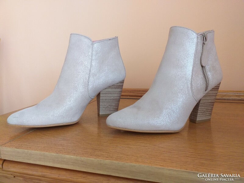 Heine ankle boots, size 37