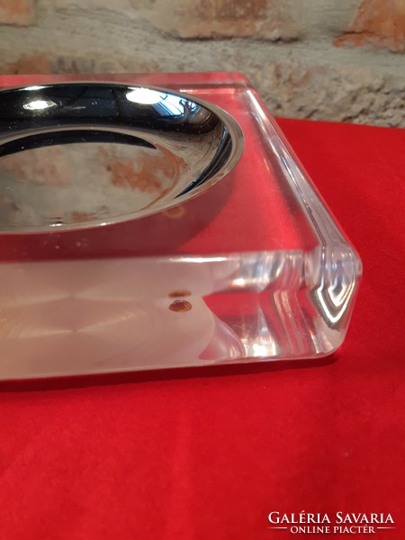 Plexiglass ashtray