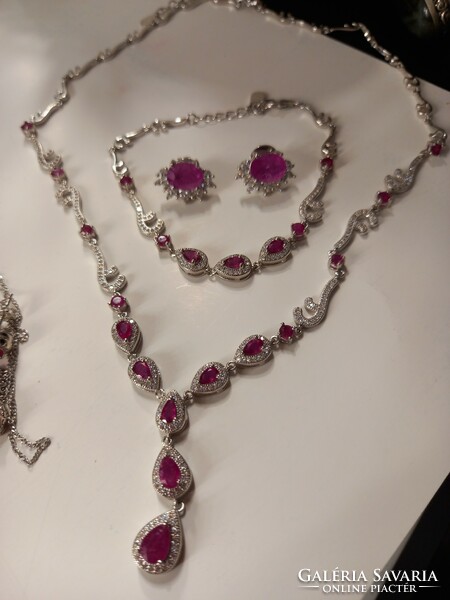 Silver set with rubies