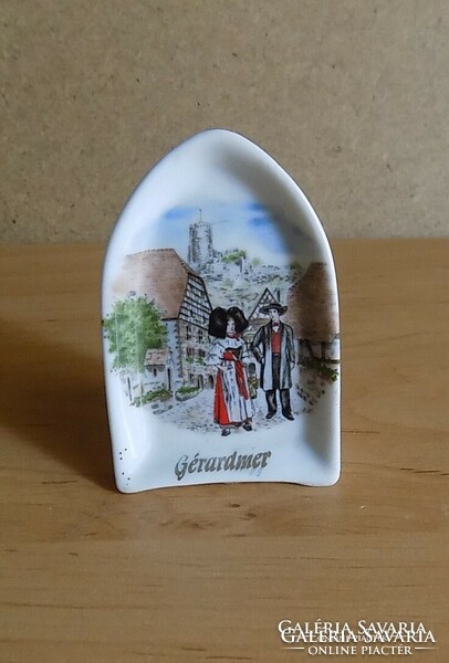 France Gérardmer Memorial Porcelain Shelf Ornament 5 * 7.5cm (2 / p)