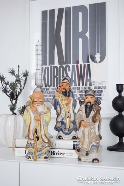 The Three Wise Men are Chinese porcelain figurines