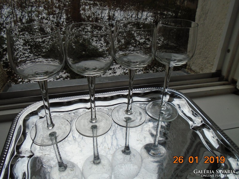 4 pcs glass with modern base 20.5 cm (!)