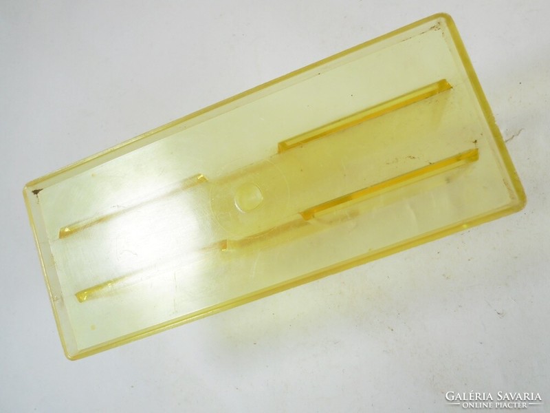 Retro régi műanyag szalvétatartó szalvéta tároló konyhai eszköz - kb. 1970-80-as évek