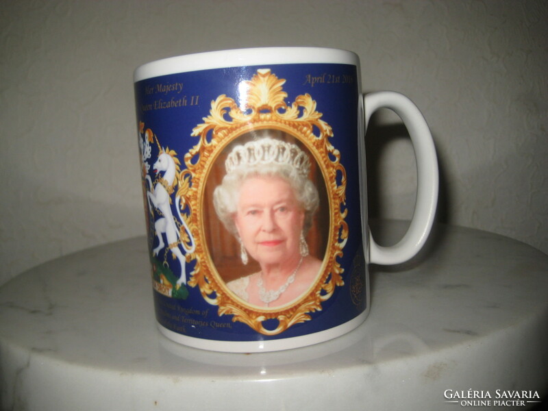 Queen Elizabeth II, jubilee cup 90 years old, 8 x 8.2 cm
