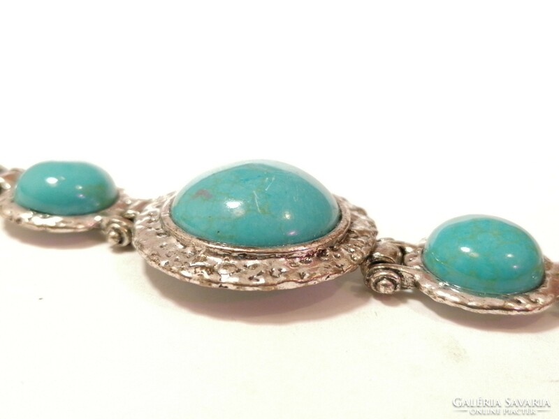 Turquoise stone bracelet (882)