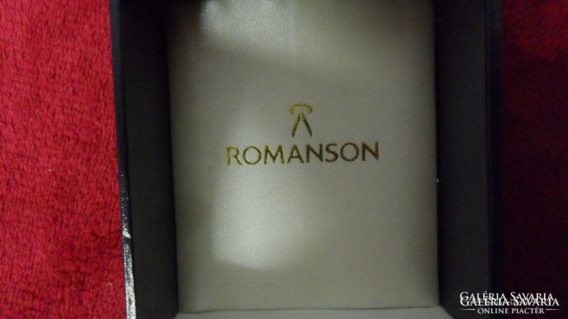 Romanson watch box in very nice condition. 9.5 X 7.5 X 6 cm