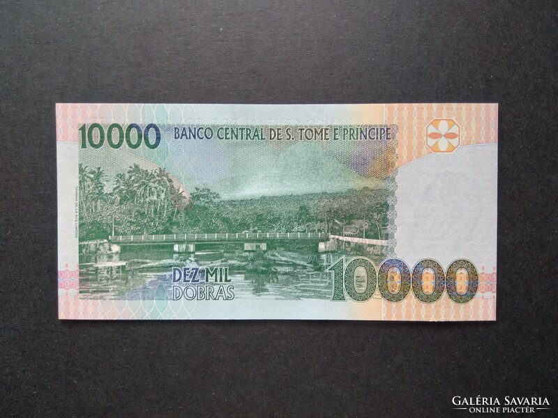 Sao Tome és Principe 10000 Dobras 2013 Unc