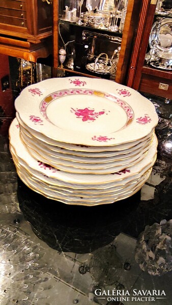 Herend plate set with 6 cakes and 6 sandwiches. Appony pattern rose color. 1940 Years.