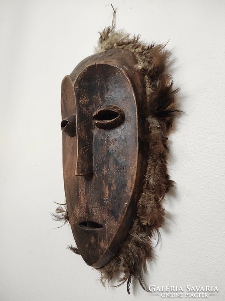 Antique African mask Mahongwe ethnic group grain wood mask damaged 109 throw away 47 6760 discounted