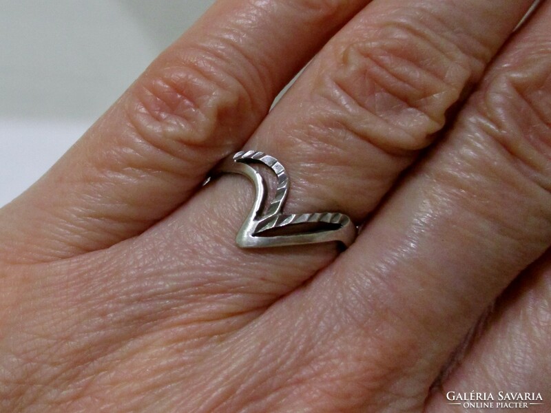 Beautiful handmade silver ring