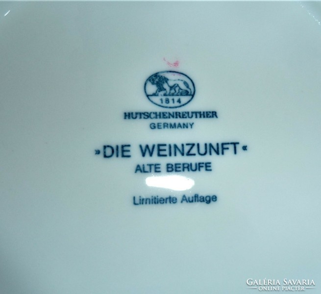 Hutshenreither  német porcelán gyára régi mesterségek sorozatából"Szüretelés"-Porcelán kis tányér