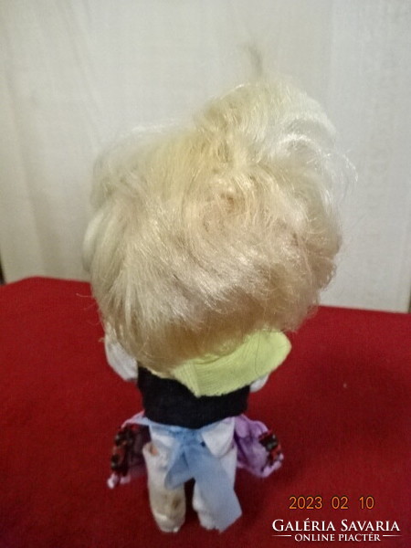 Doll with blond hair, height 15 cm. Jokai