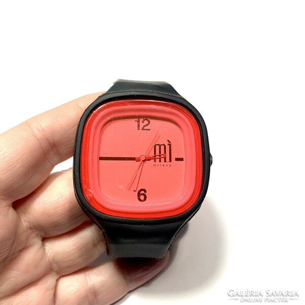 Women's or girl's pink plastic watch from the 80s, fits perfectly!, Large digital women's watch