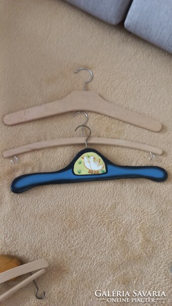 Vintage hangers + small hand-painted, solid pieces